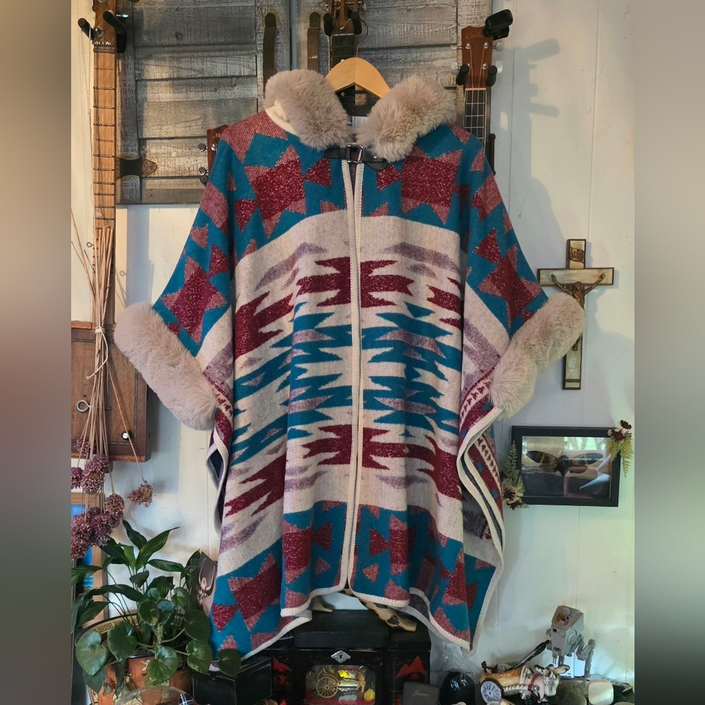 ON BLUE PONCHO WRAP COAT faux fur Hooded Aztec Pattern Size SM / M